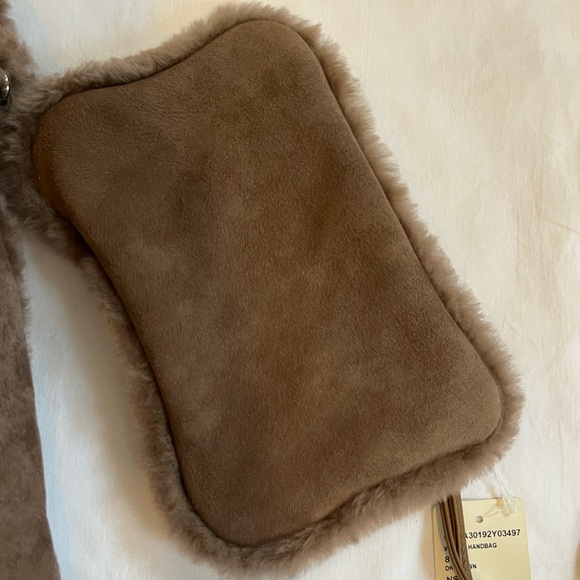 Chanel Bag 81031 - Picture 5 of 6